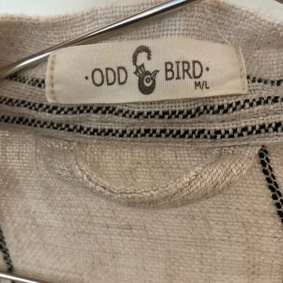 Oddbird Fener linen Kisa cut robe. - Picture 5 of 7